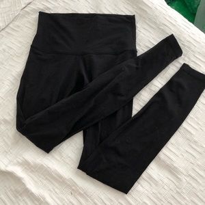 Lululemon black leggings size 8